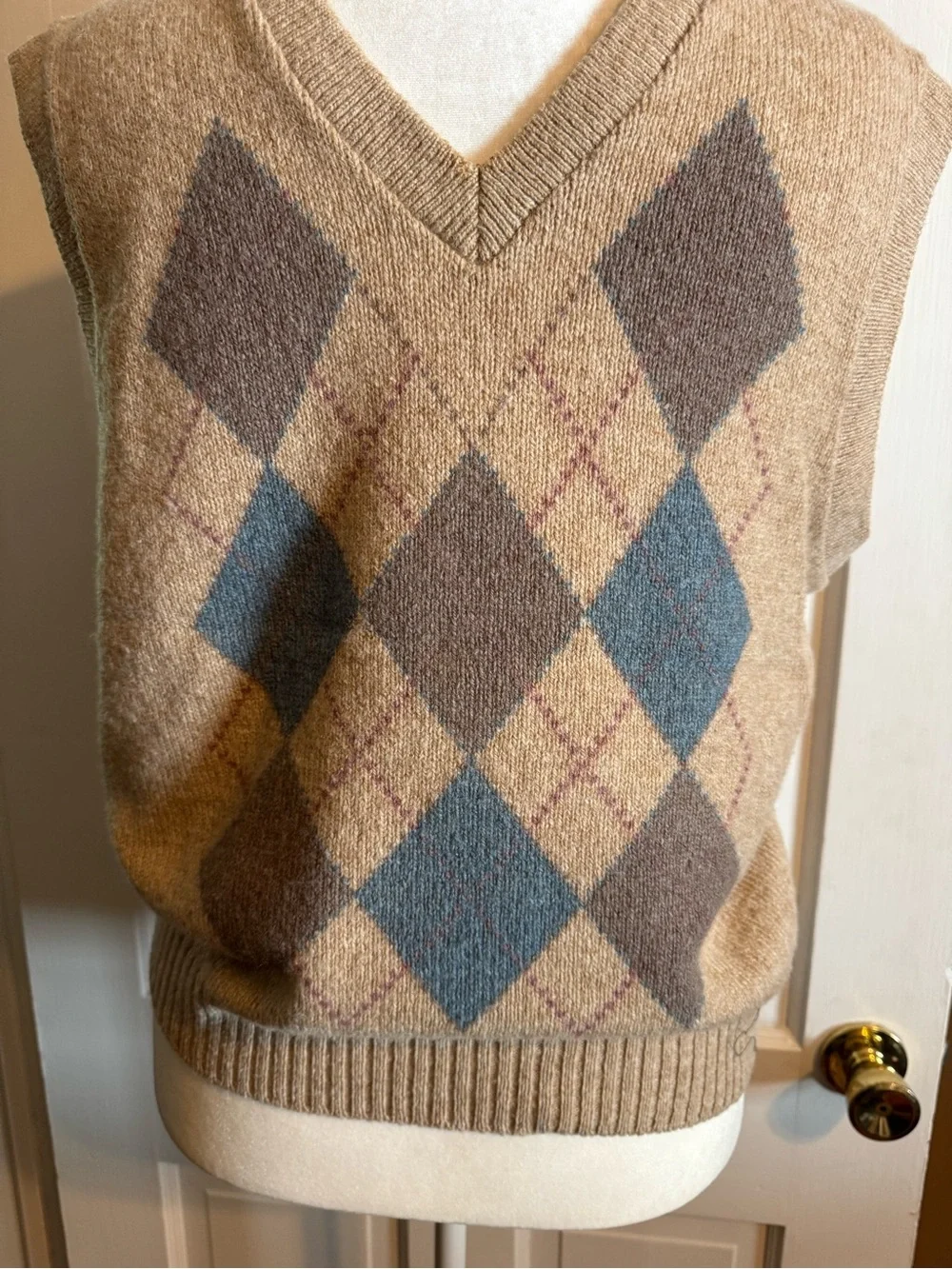 Jantzen Beige Argyle V-Neck Sweater Vest Wool Blend Large Vintage